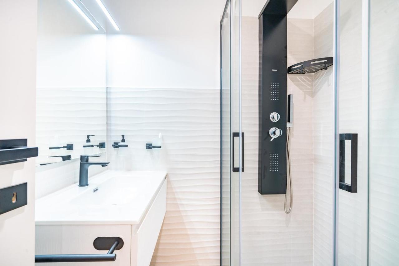 Sunscape Rooms Cagliari City Center מראה חיצוני תמונה