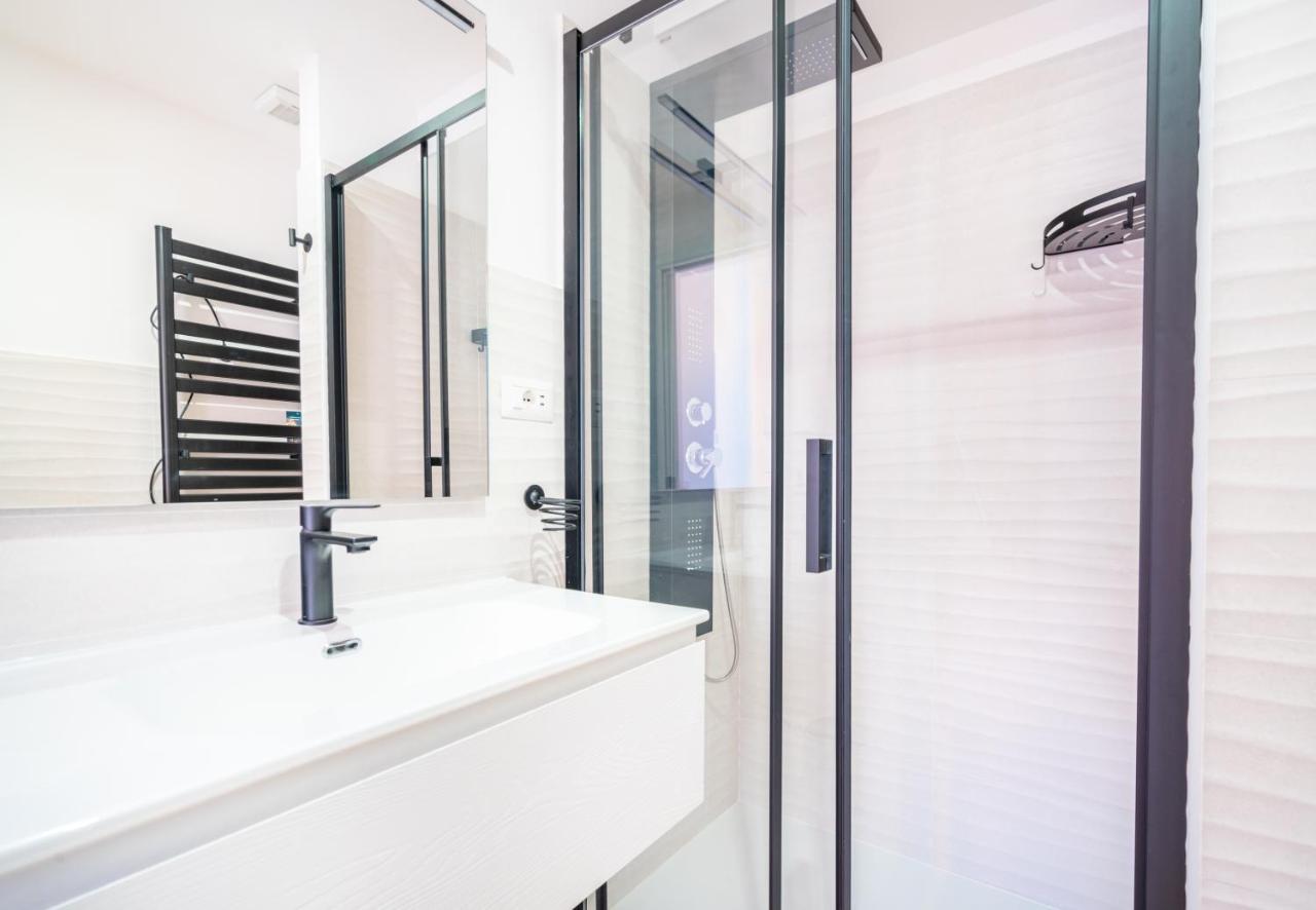 Sunscape Rooms Cagliari City Center מראה חיצוני תמונה
