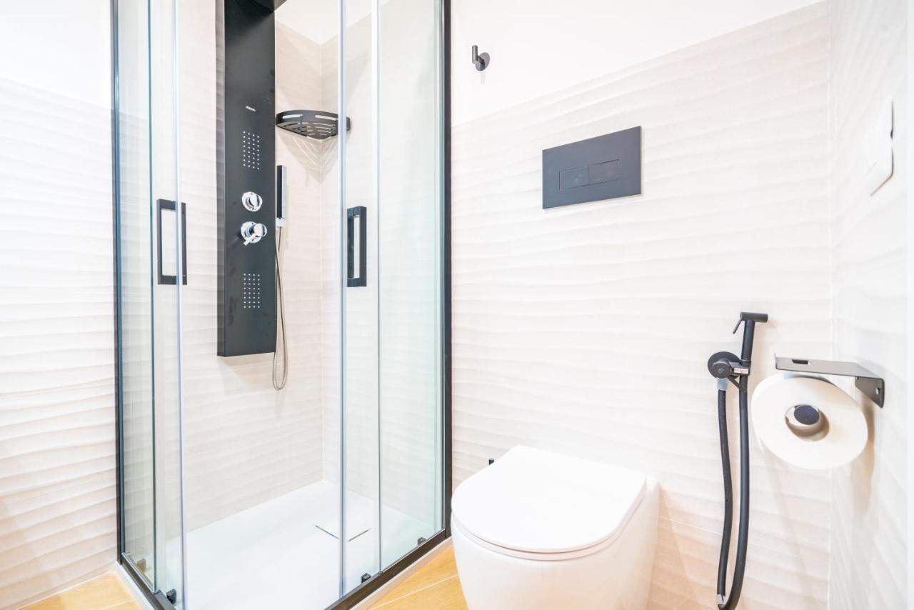 Sunscape Rooms Cagliari City Center מראה חיצוני תמונה