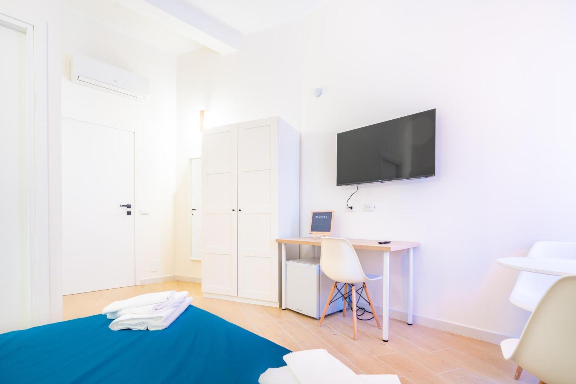 Sunscape Rooms Cagliari City Center מראה חיצוני תמונה