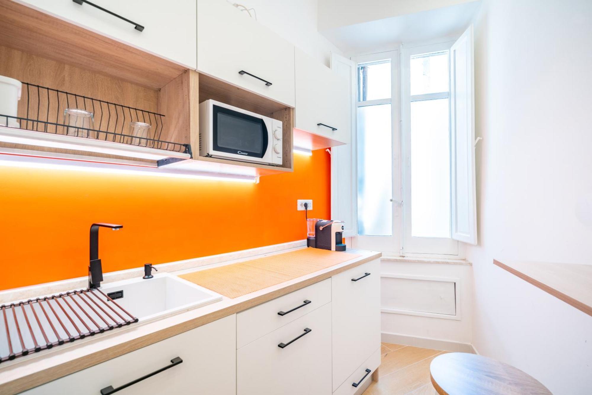 Sunscape Rooms Cagliari City Center מראה חיצוני תמונה