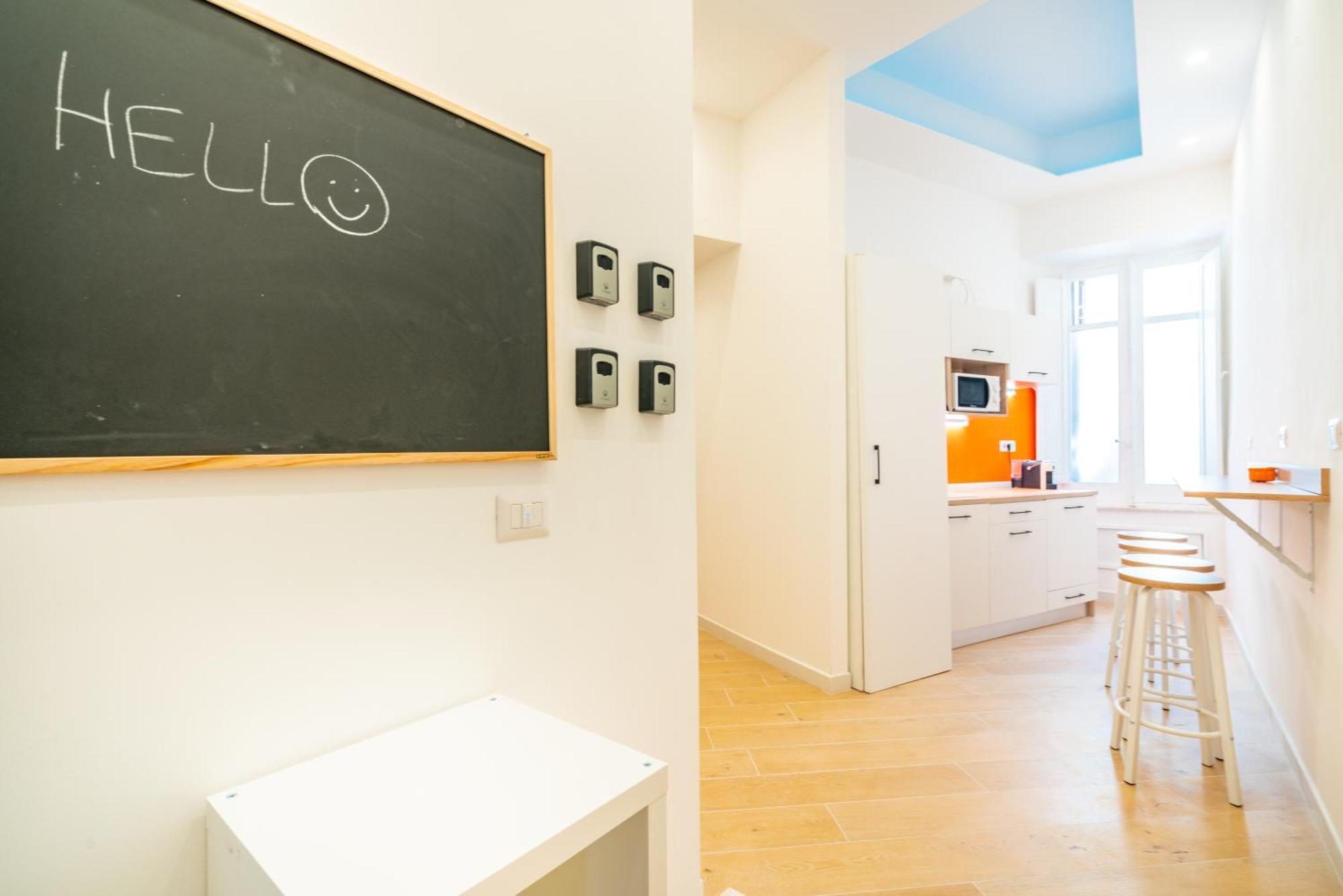 Sunscape Rooms Cagliari City Center מראה חיצוני תמונה